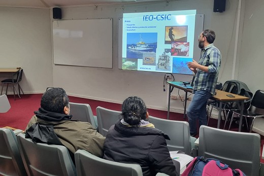 Investigador del Instituto Español de Oceanografía dictó charla sobre cultivo de Octopus vulgaris