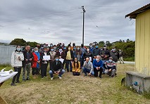 Académico UACh lideró ceremonia de tijerales de proyecto que busca preservar la tradición pesquera en la comunidad de Guapilacuy en Ancud 