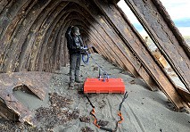 Académicos de Núcleo RiNA buscan cañones y naufragios en Punta Dungeness 